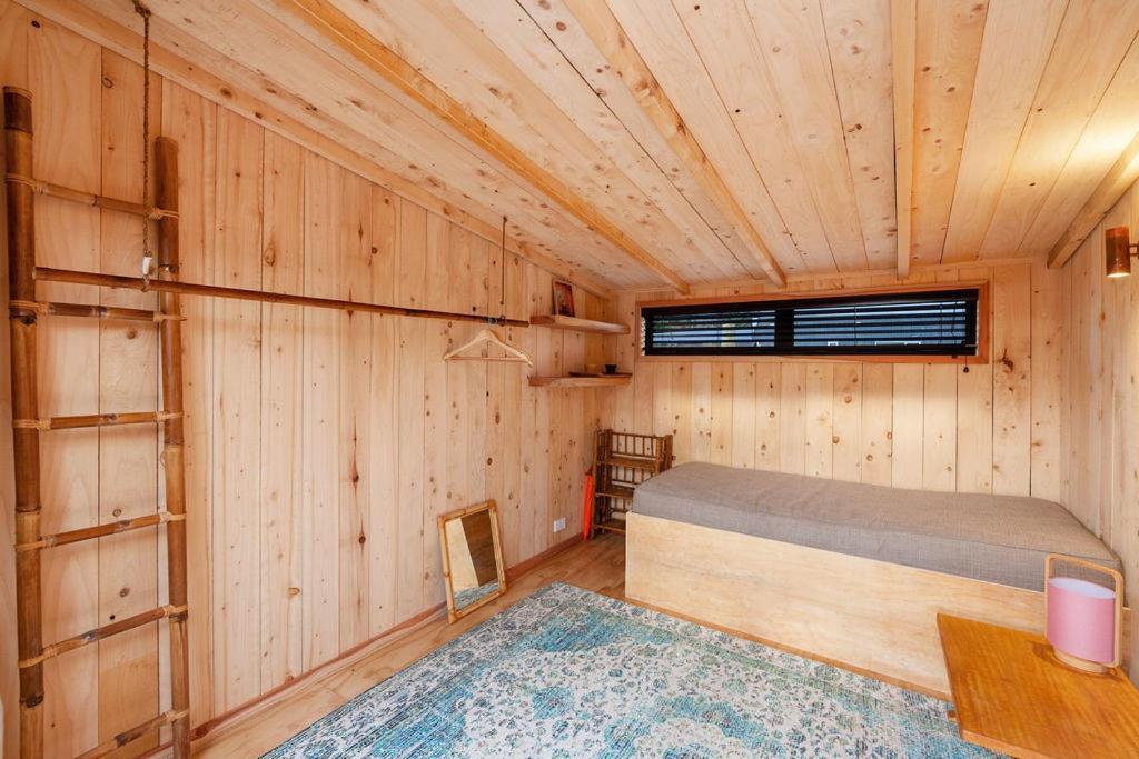The Purple House - Ohakune Home With Spa Pool المظهر الخارجي الصورة