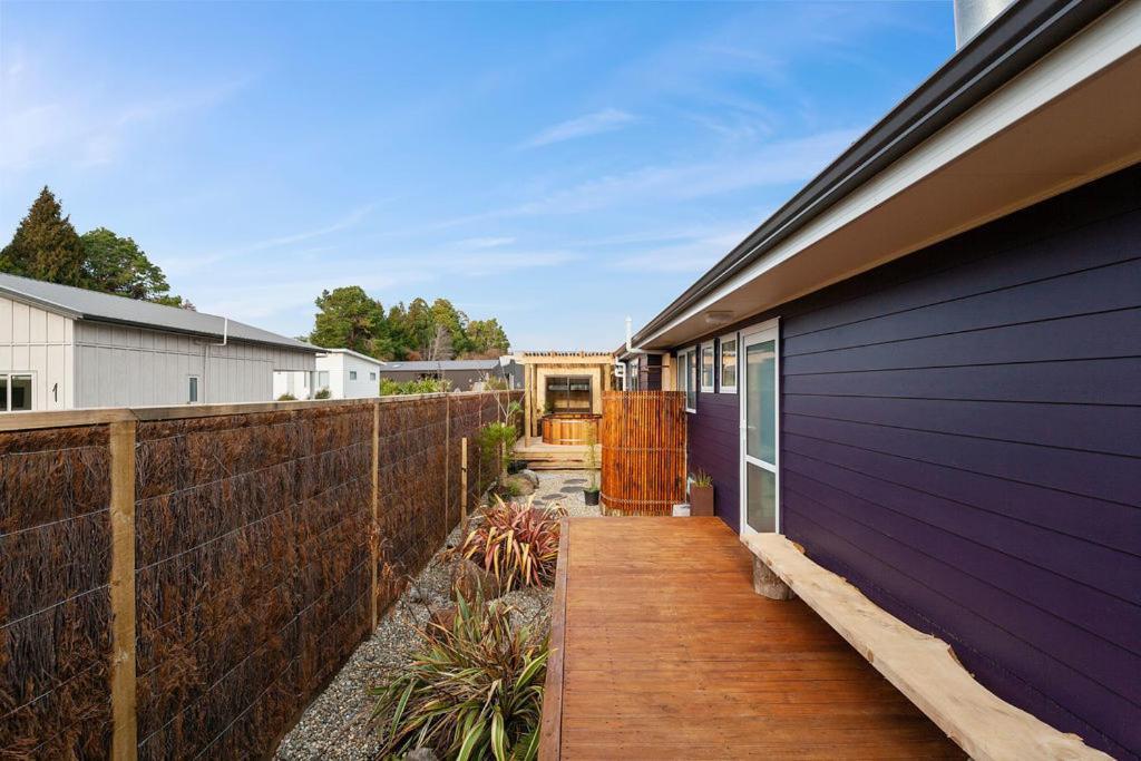 The Purple House - Ohakune Home With Spa Pool المظهر الخارجي الصورة