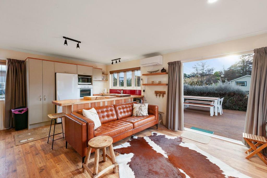 The Purple House - Ohakune Home With Spa Pool المظهر الخارجي الصورة